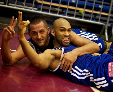 Anwil captures the fortress